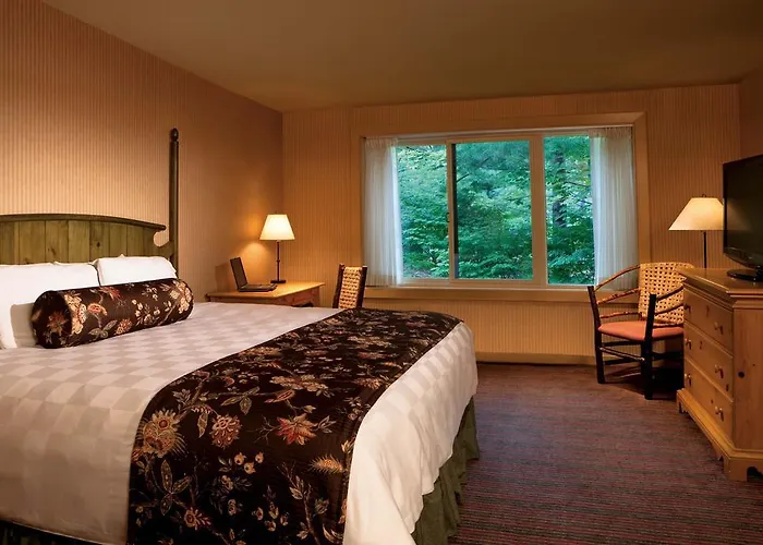 The Sagamore Resort